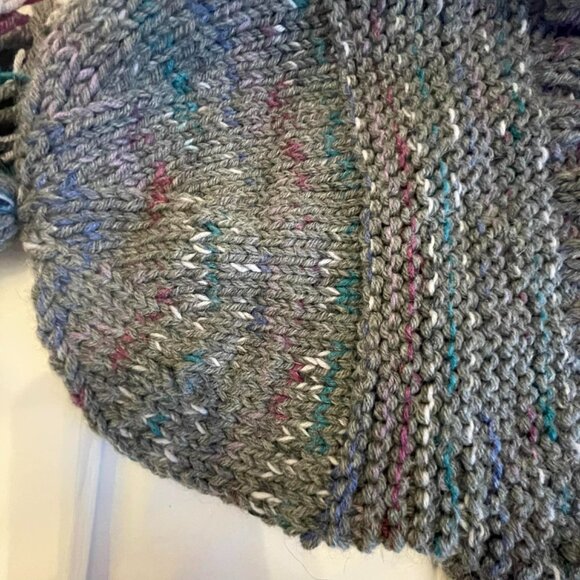 VIV VOVEO hat, 50% merino, 50% alpaca,UNISEX handknit in Canada. Gray NWT. OOAK - Picture 8 of 8